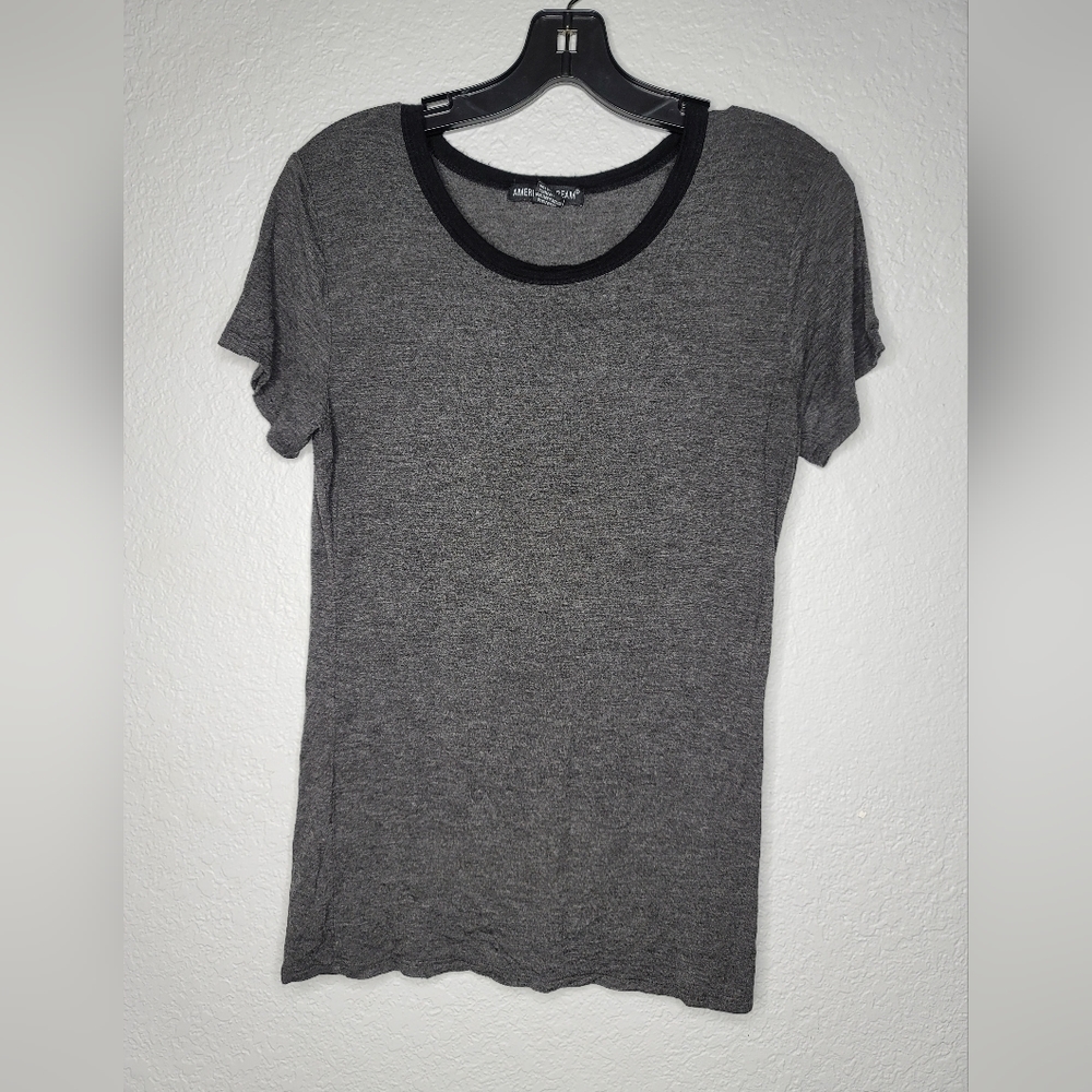 Short sleeve top